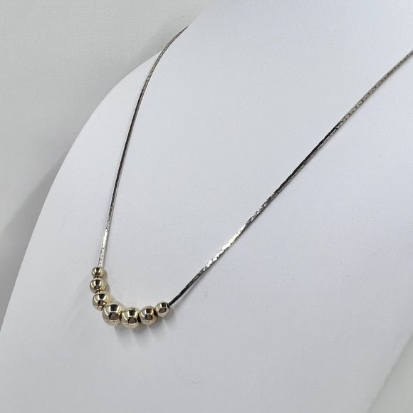 🎉HP🎉 Simple & Minimal Shiny Gold Tone Graduated Ball 17” Chain Necklace - Picture 3 of 6